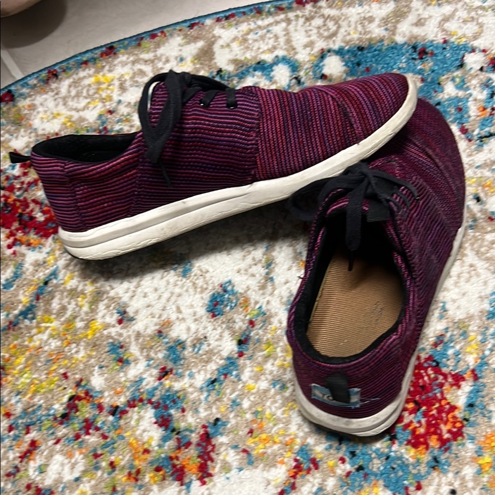 Reposhed Toms Del Rey Knit Sneakers